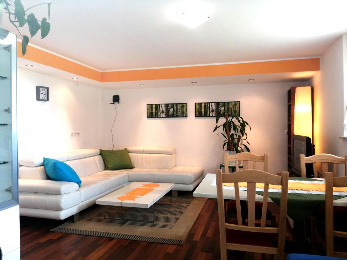Mateja House - Apartments In Zirovnica Rodine Екстериор снимка